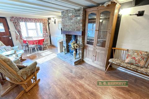 undefined, Wraysbury, Berkshire