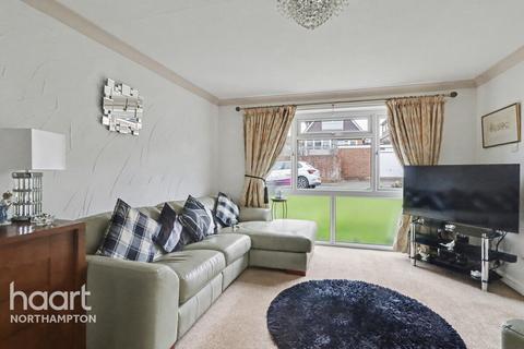 undefined, Stonewold Close, Northampton