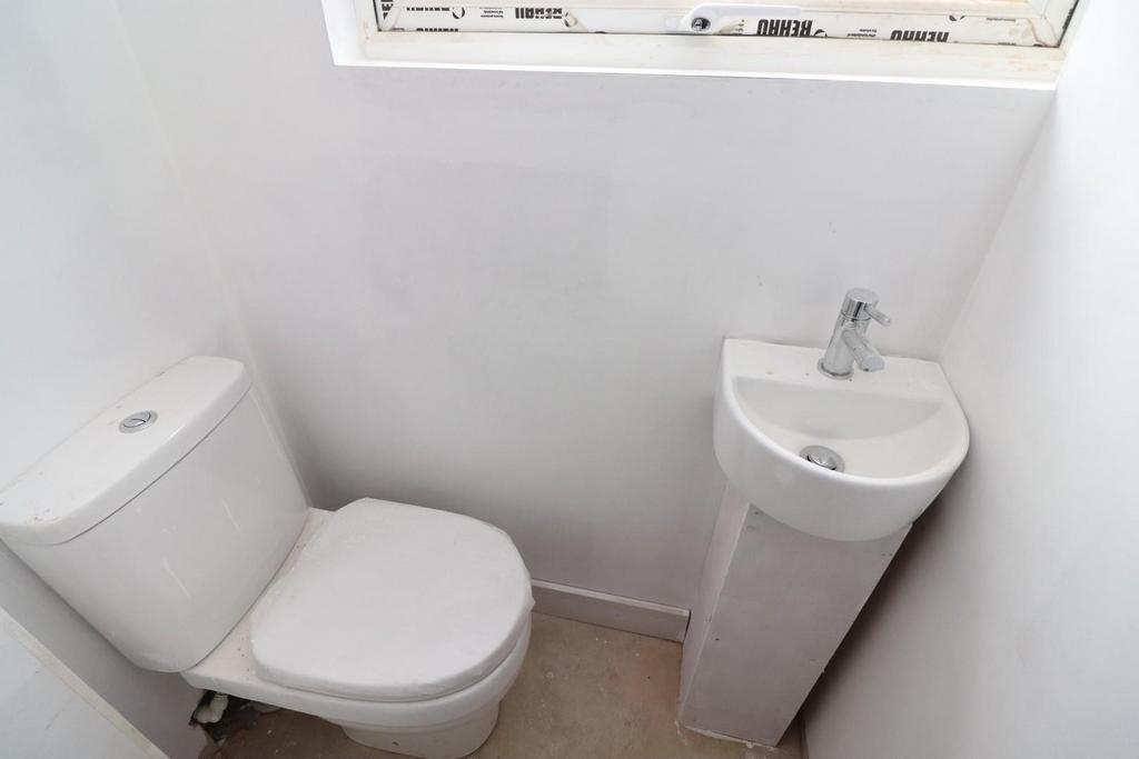 Ground Floor Cloakroom / WC