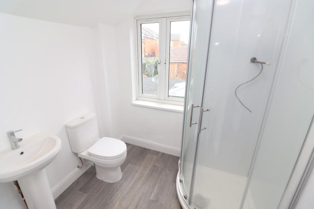 Shower Room / WC