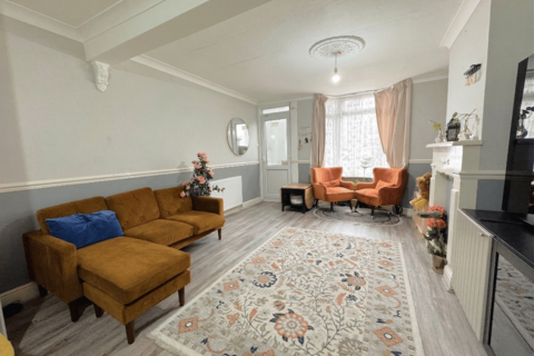 undefined, Roman Road, East Ham, London, E6