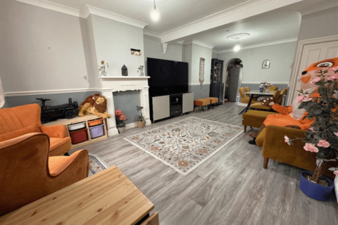 undefined, Roman Road, East Ham, London, E6