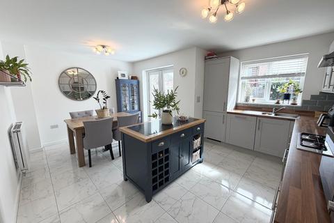 4 bedroom semi-detached house for sale, Carina Crescent, Stockton-On-Tees