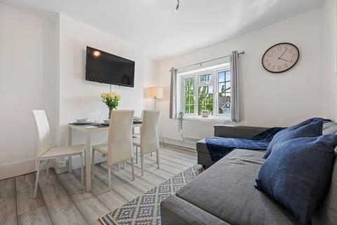 2 bedroom flat for sale, York Road, Acton