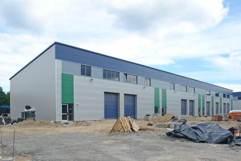 Warehouse to rent, 170 Rowan Rd London SW16 5BN