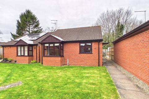 2 bedroom detached bungalow for sale, Goosefield Close, Market Drayton, Shropshire
