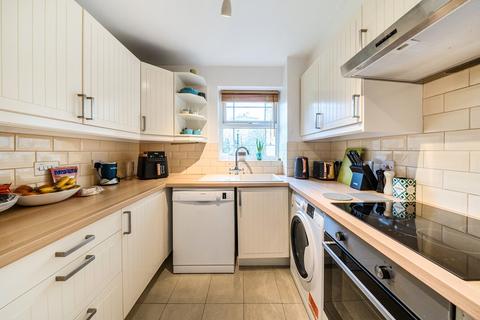 2 bedroom flat for sale, John Archer Way, Battersea, London, SW18