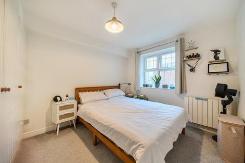 2 bedroom flat for sale, John Archer Way, Battersea, London, SW18