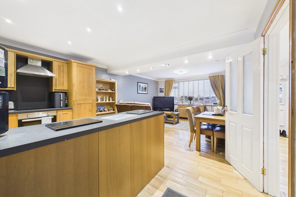 Living Room / Dining Kitchen