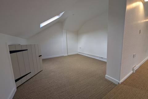 undefined, Market Place, Saxmundham