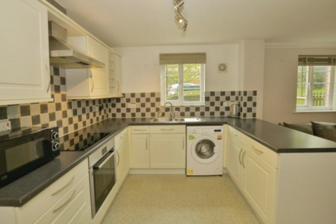 2 bedroom flat to rent, Chater Close, Ashford, TN23