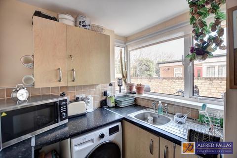 undefined, Kipling Street, Southwick