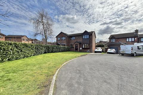 undefined, Watkin Avenue, Hadfield, Glossop