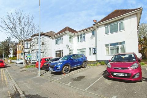 undefined, Drummond Road