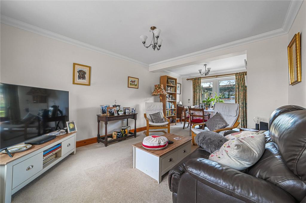 Living/Dining Room
