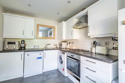 4 bedroom end of terrace house for sale, Bintley Drive, Pocklington