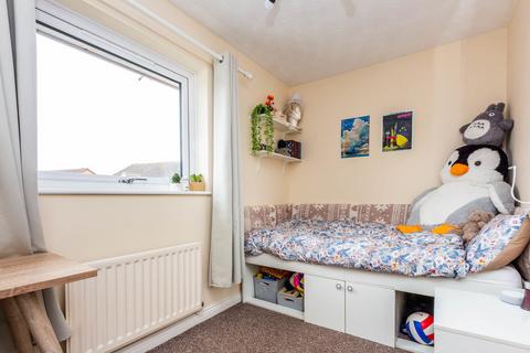 2 bedroom semi-detached house for sale, Betony Walk, Rushden NN10