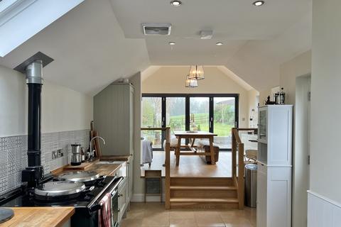 4 bedroom terraced house for sale, Kerrix, 5 School Brae, Haugh of Urr
