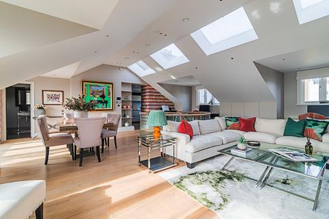 3 bedroom penthouse for sale, Strand, Covent Garden WC2