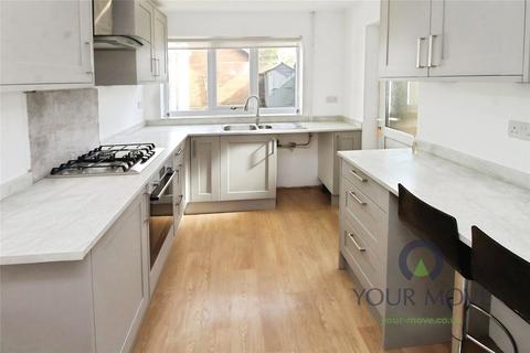 4 bedroom detached house to rent, Huntsmans Way, Bedford MK44