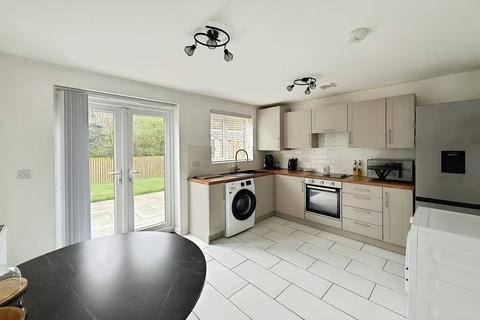undefined, Swan Lane, New Ollerton,