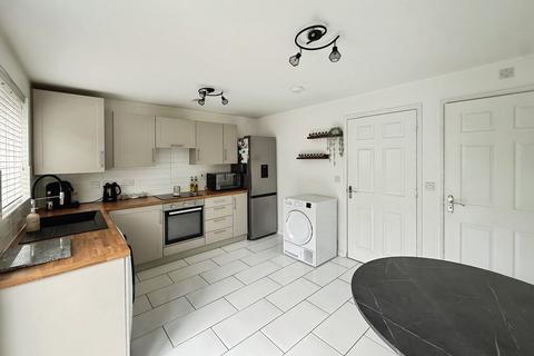 undefined, Swan Lane, New Ollerton,