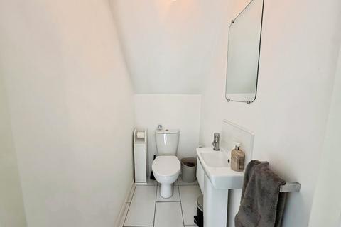 undefined, Swan Lane, New Ollerton,