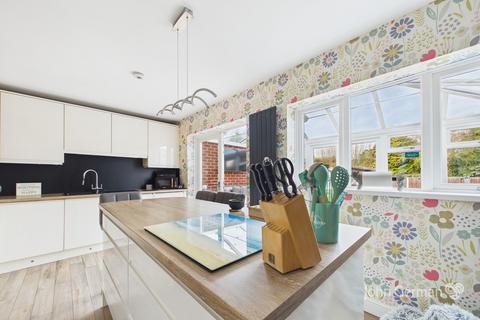 3 bedroom semi-detached house for sale, Upfield Way, Rugeley