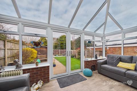 3 bedroom semi-detached house for sale, Upfield Way, Rugeley