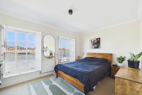 undefined, National Terrace, Bermondsey
