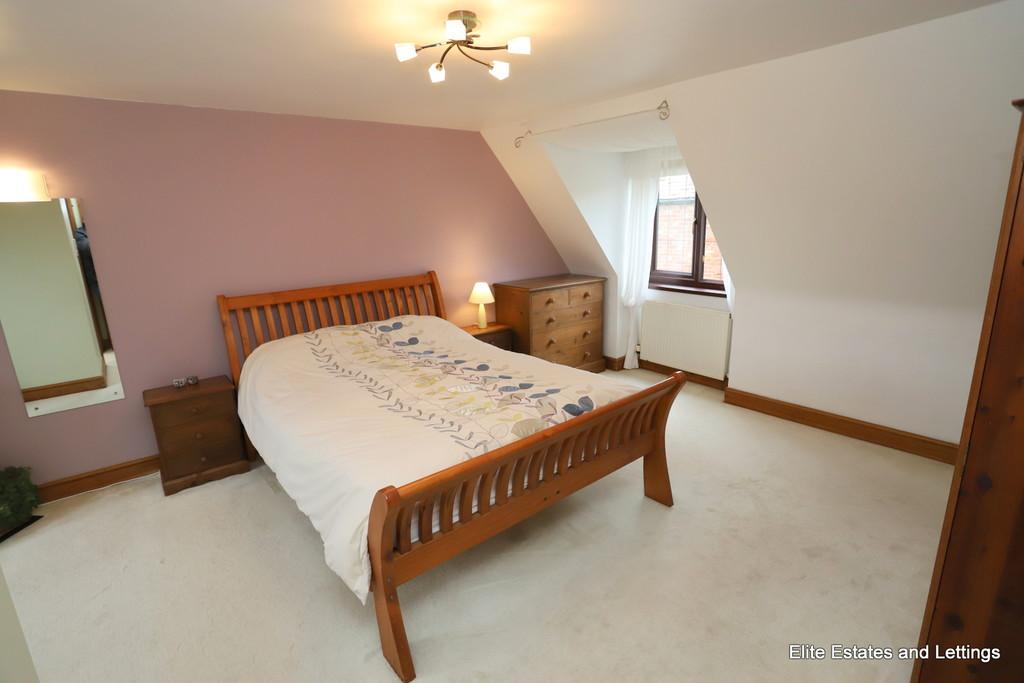 19 img 1893