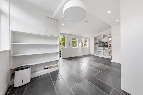 undefined, 5 Highbury Grove