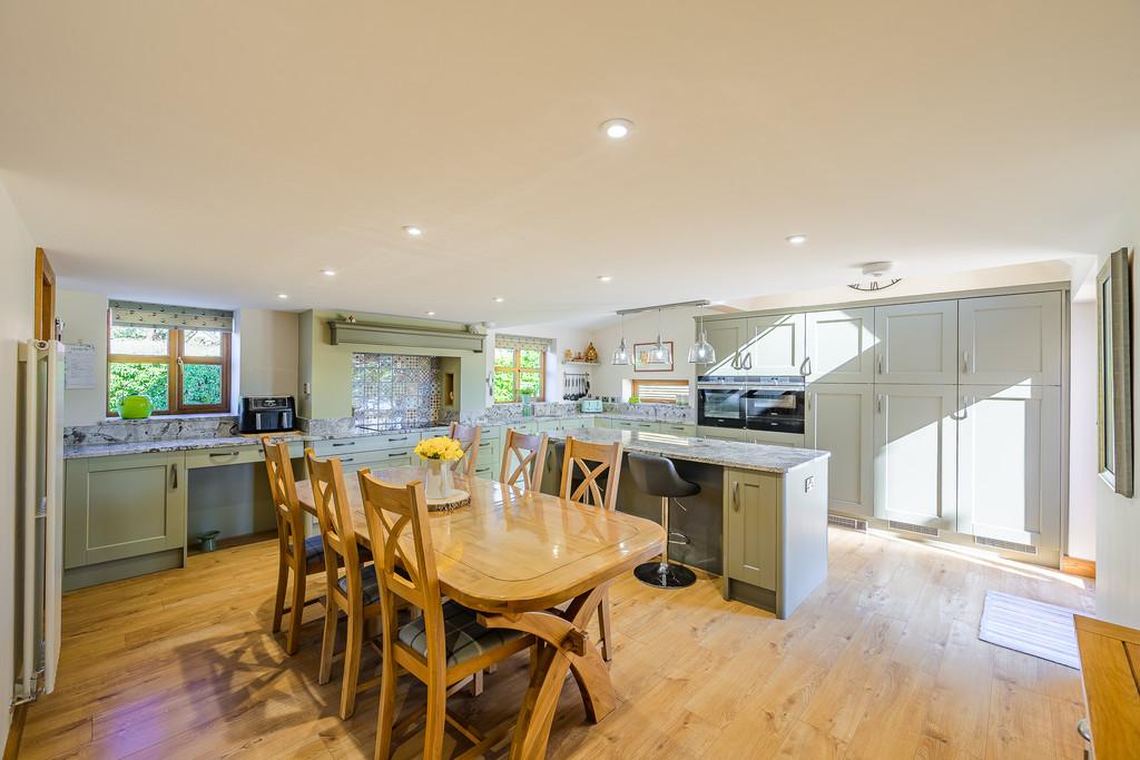 Kitchen Breakfast Room