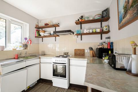 2 bedroom detached bungalow for sale, Grange Close, Ipplepen