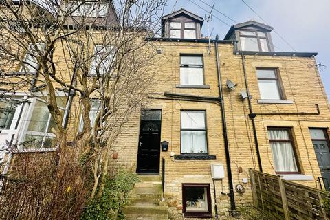 2 bedroom house for sale, Gladstone Street, Farsley
