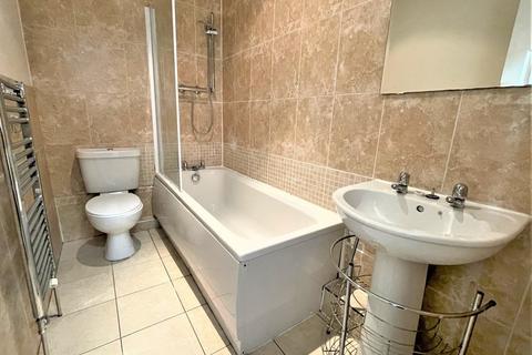 2 bedroom house for sale, Gladstone Street, Farsley
