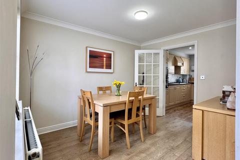 3 bedroom detached house for sale, Fayrewood Drive, Great Leighs, Chelmsford