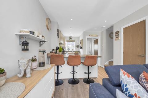 2 bedroom semi-detached house for sale, Osprey Drive, Stowmarket