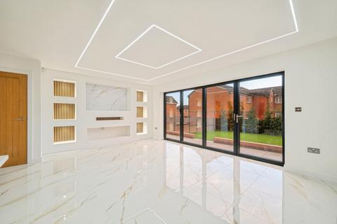 4 bedroom detached house for sale, Hockley Road, Wilnecote, Tamworth, Staffordshire, B77