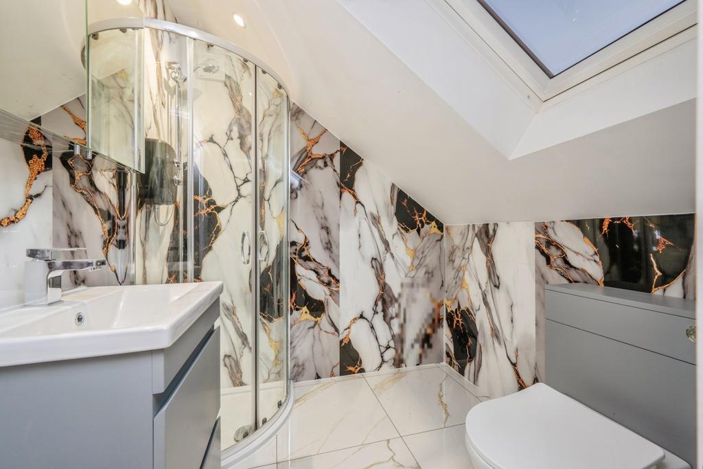 Master En-Suite