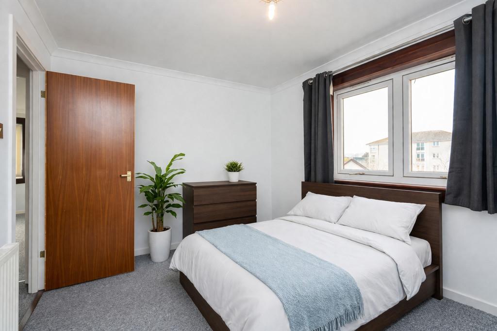 South Loch Park Bedroom 2