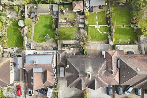 undefined, Princes Avenue, Woodford Green
