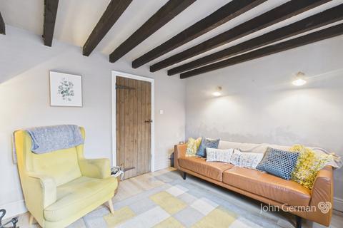 3 bedroom end of terrace house for sale, Main Street, Tatenhill