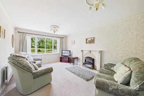 2 bedroom ground floor flat for sale, Gledhill Park, Tamworth Road, Lichfield