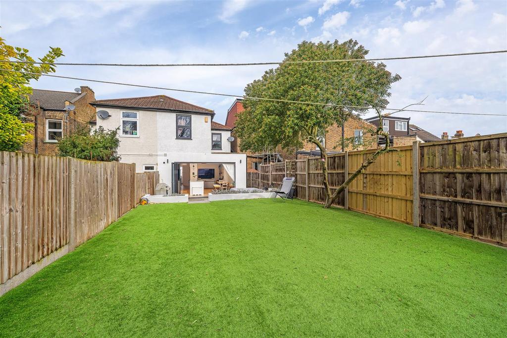 Birkbeck Road-16.JPG