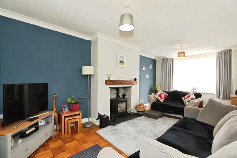 3 bedroom semi-detached house for sale, Davenport Avenue, Crewe, CW2