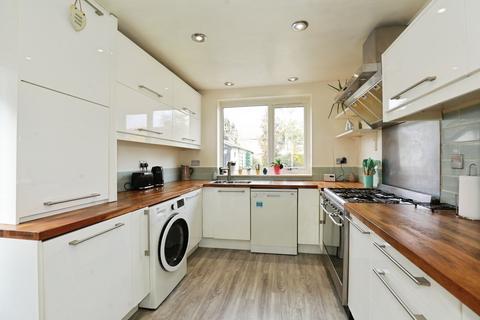 3 bedroom semi-detached house for sale, Davenport Avenue, Crewe, CW2