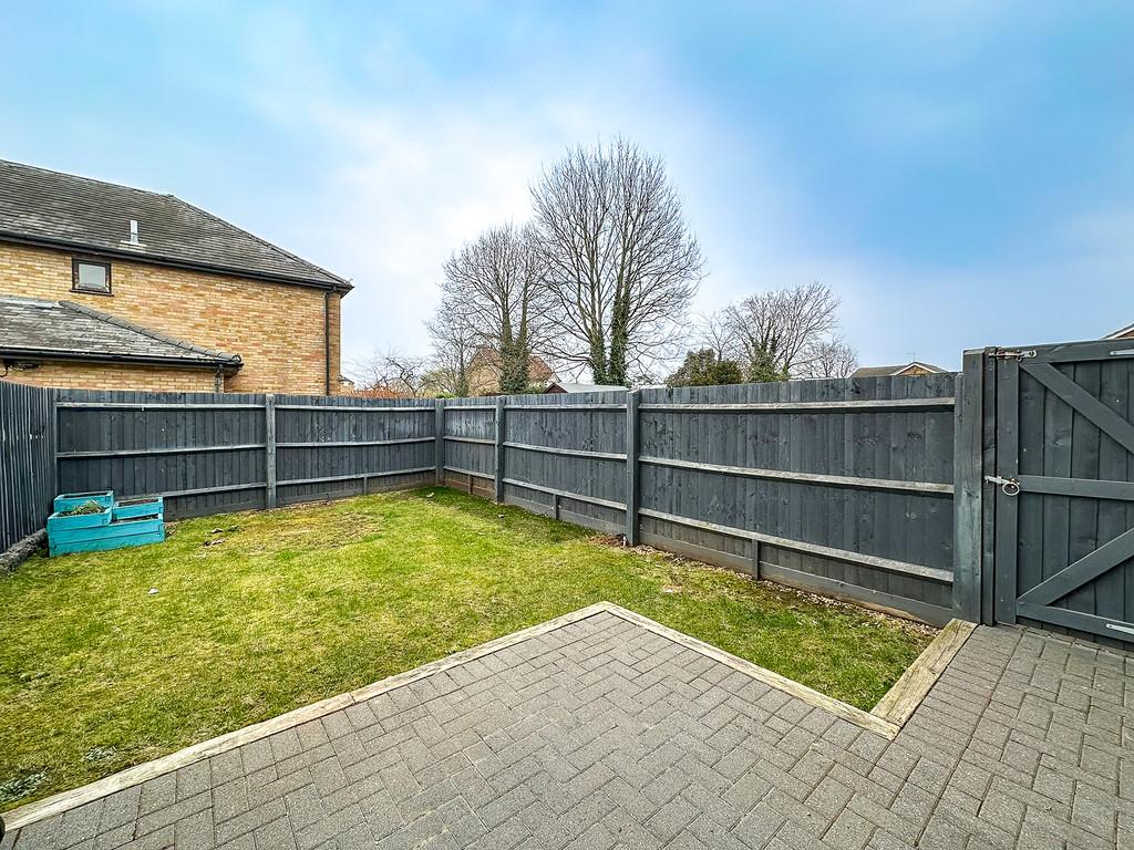 Rear Garden (2)