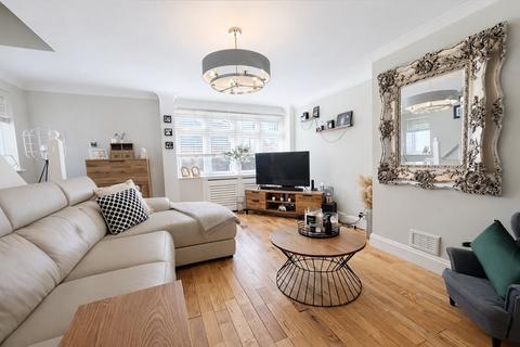 undefined, Bijou Close, Tiptree