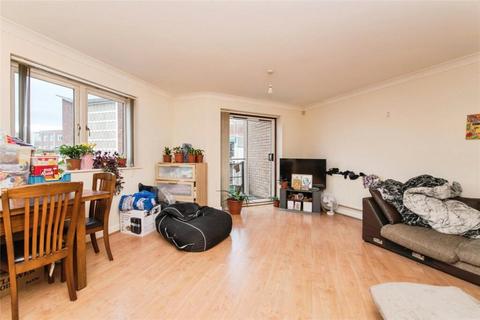 2 bedroom property to rent, Market Street, Exeter, EX1